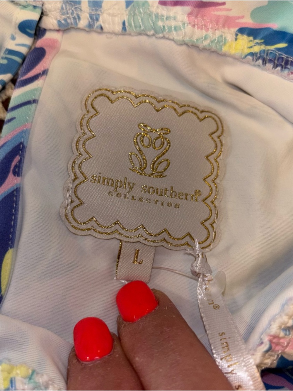 Simply Southern large Watercolor Blouse new - Picture 10 of 11